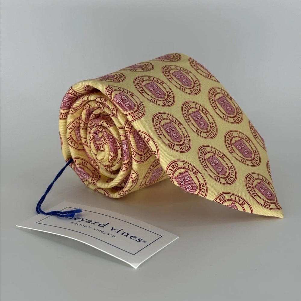 Vineyard Vines 100% Silk Harvard Club Of Boston Tie
